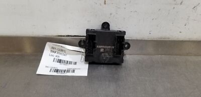 #ad 18 19 LAND ROVER DISCOVERY OEM REAR DOOR CONTROL MODULE DRIVER LEFT