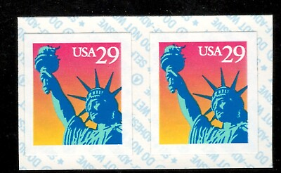 #ad US. 2599. 29c. Statue of Liberty. Pair of 2. MNH. 1994