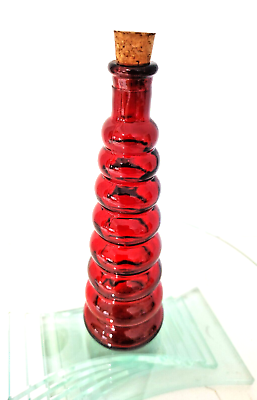#ad Pier One Red Glass Bumpy Fluted Sm. Bottle Vase Valentine Red : EUC