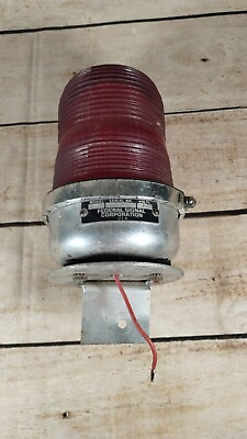 #ad VINTAGE Federal Vitalite Red Beacon Light 12v Untested Made In USA