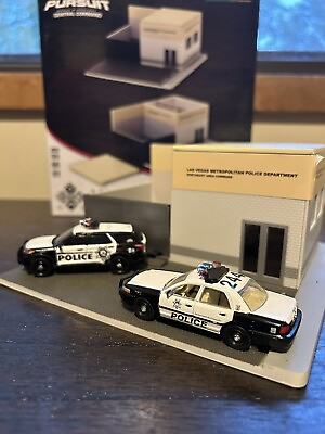 #ad #ad 1 64 Greenlight Hot Pursuit Las Vegas Police Crown Victoria Utility Lot Of 3