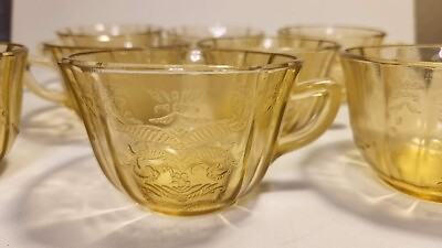 Vintage Federal Amber Glass Madrid Paneled Set of 8 Cups Yellow Depression