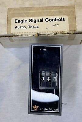 #ad Eagle Signal Danaher Controls DM100A3 Open Box
