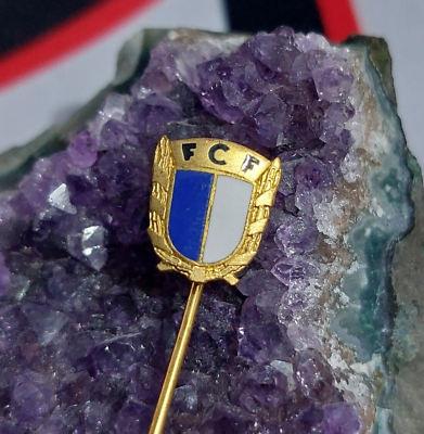 #ad Rare Stick pin badge Portugal F.C. FAMALICAO. enamel Football Club
