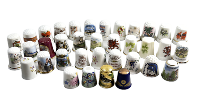 #ad Lot of 36 vintage porcelain and enameled souvenir thimbles