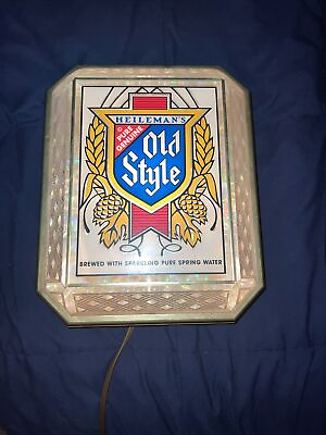 #ad VTG 1983 Old Style Beer Crystal Cut Looking Illuminated Light Up Back Bar Sign