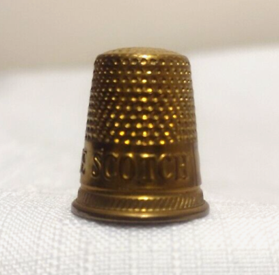 #ad quot;GOLD THIMBLE SCOTCHquot; Whisky Advertising Sewing 1960#x27;s EUC