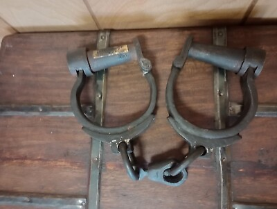 #ad Leavenworth Federal Prison Handcuffs Cast Iron With Brass Tag amp; Antique Finish