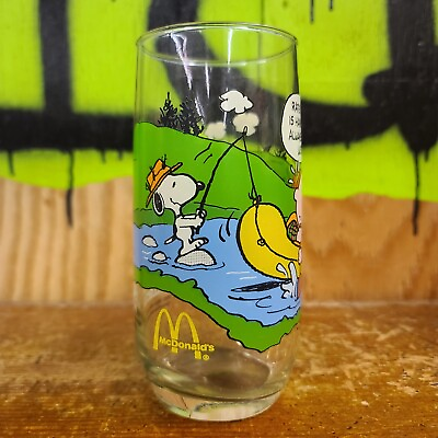 #ad Peanuts Camp Snoopy Fishing Glass Charlie Brown Vintage McDonalds Drinkware