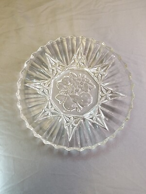 #ad Vintage Federal Clear Pressed Glass Pioneer Pattern Fruit Berry Pattern 8quot; Plate