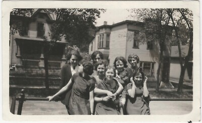 #ad Eight Pretty Young College Women 1920s Group Fashion Portrtait Snapshot