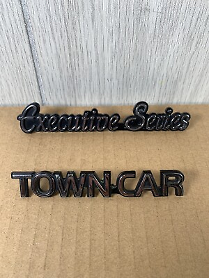 #ad Lincoln “Town Car “ amp; “Executive Series” Emblem Badge OEM Replacement