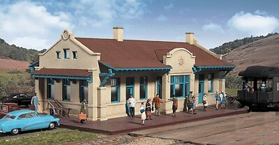 #ad Walthers HO scale Mission Style Depot Kit 933 2920
