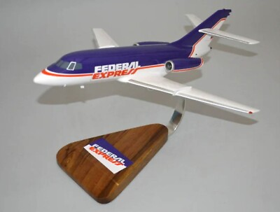 #ad FedEx Federal Express Falcon 20 Desk Top Display Jet Model 1 48 SC Airplane New